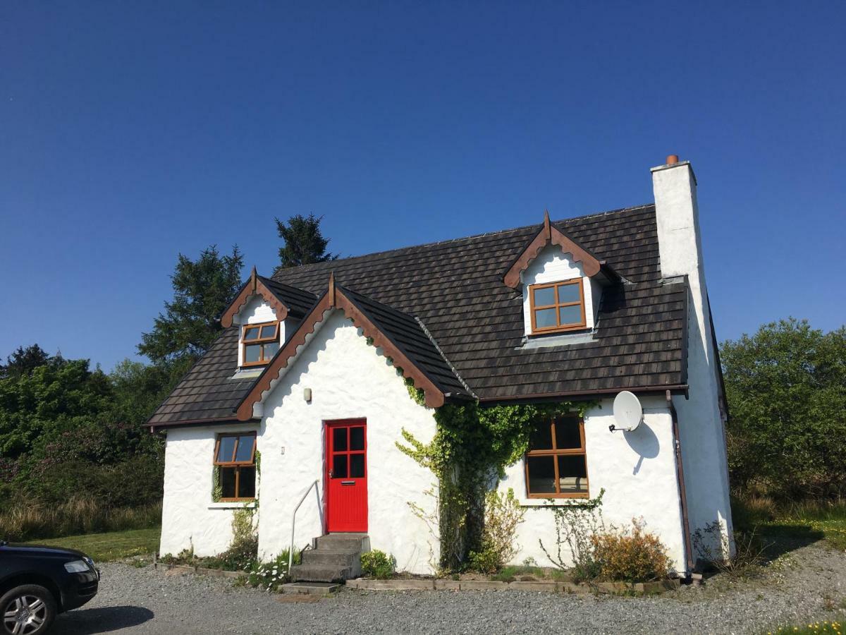Heatherhill Farm Cottage In Letterfrack Beside Connemara National Park Εξωτερικό φωτογραφία